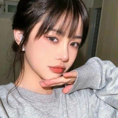 湖畔春晓